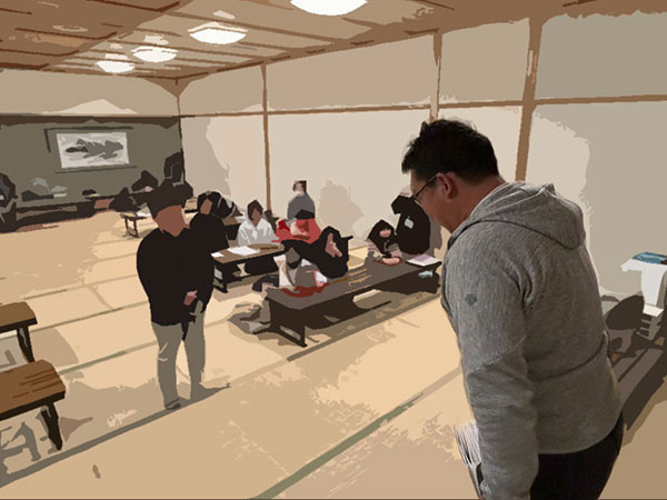 子ども食堂へお菓子を差入れ